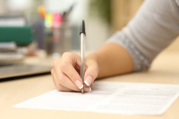 What Surrogates Should Expect During the Gestational Carrier Contract Phase