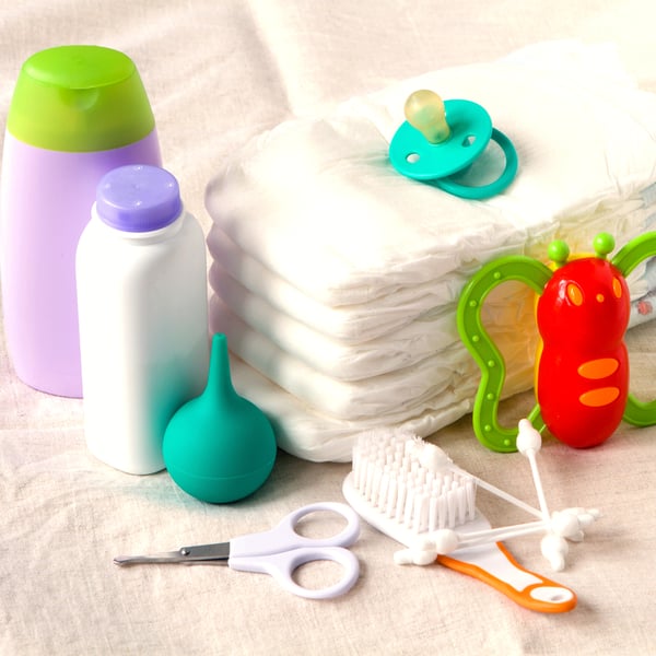 Essentials to Buy Before Bringing Your Baby Home